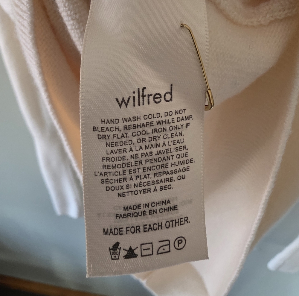 Wilfred S Modern Contemporary Minimalist Soft Girl Mock Neck Merino Wool Sweater - Picture 15 of 16